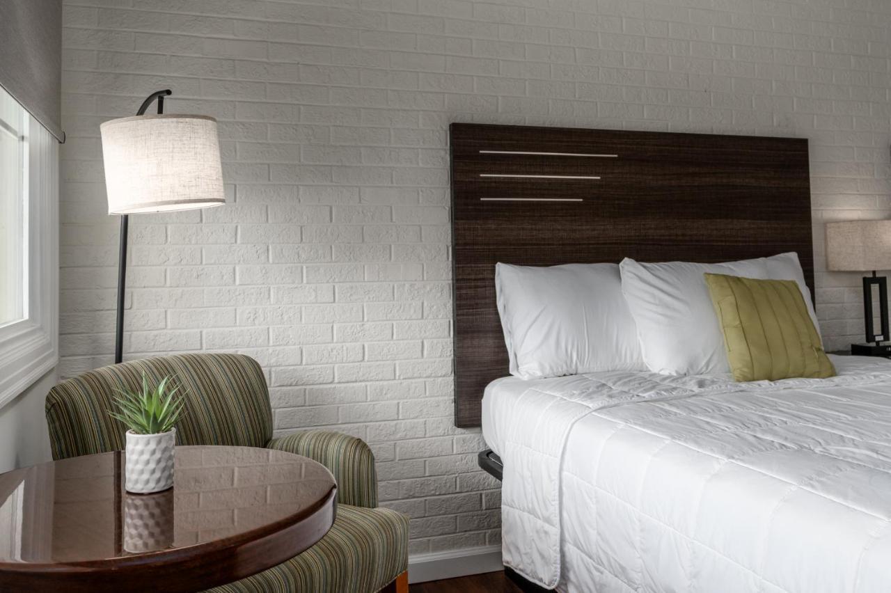 Crewe Boutique Inn מראה חיצוני תמונה
